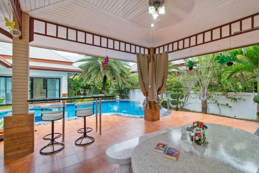 Villa Nataly Na Chom Thian Buitenkant foto