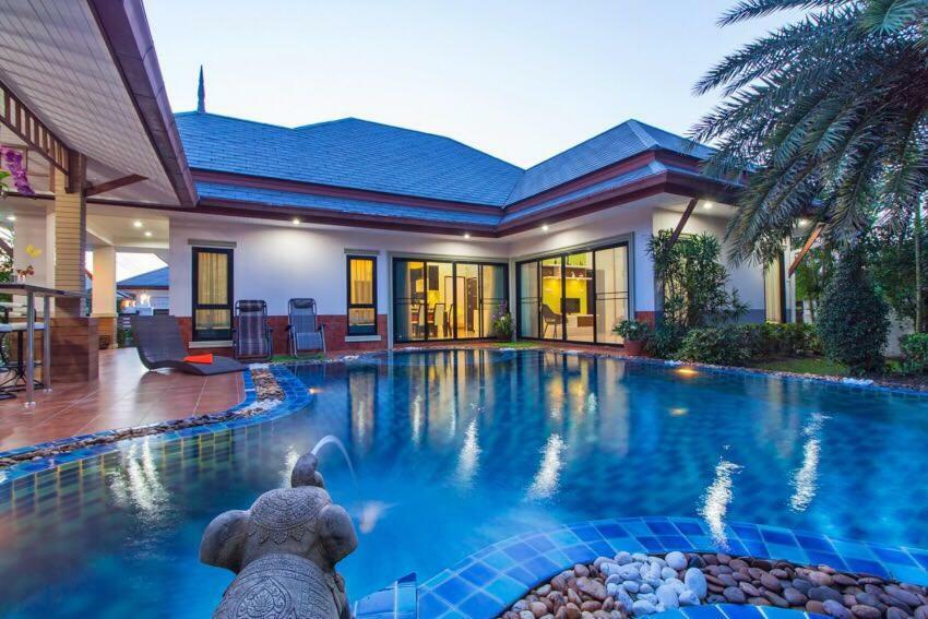 Villa Nataly Na Chom Thian Buitenkant foto