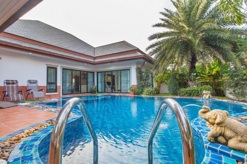 Villa Nataly Na Chom Thian Buitenkant foto